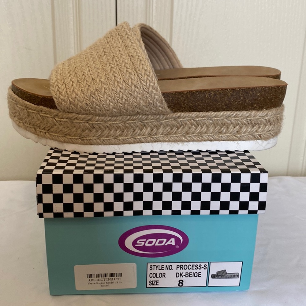 Espadrille platform slide